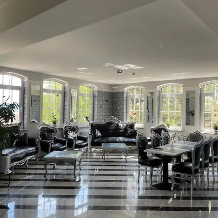 Haus Hennesburg, Garni Gasthof