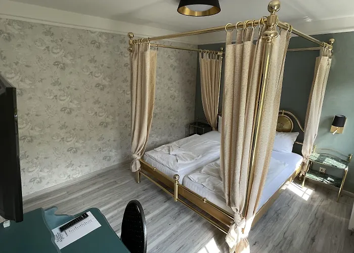 Hennesburg 3* Eisenach